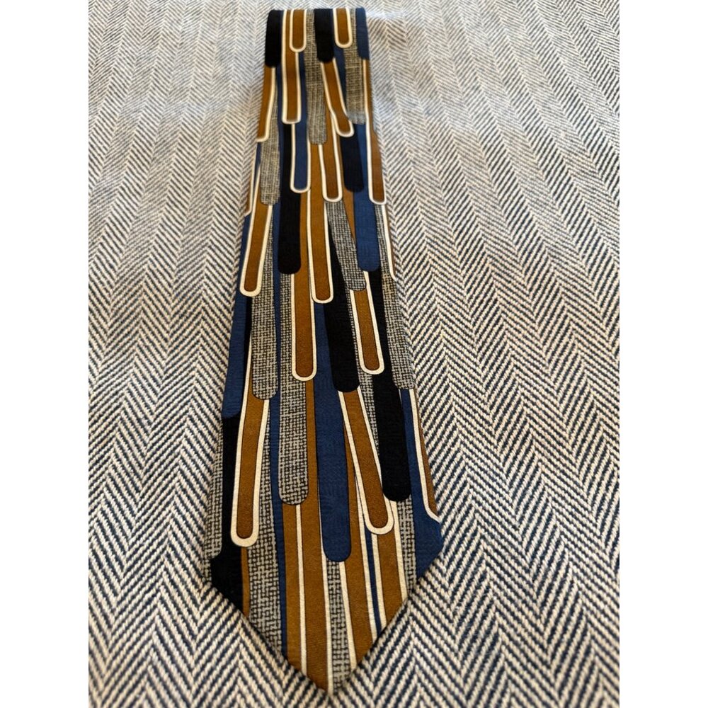 Urban Canvas Mens Silk Tie With Geometric Retro Lines In Blue Brown & Black